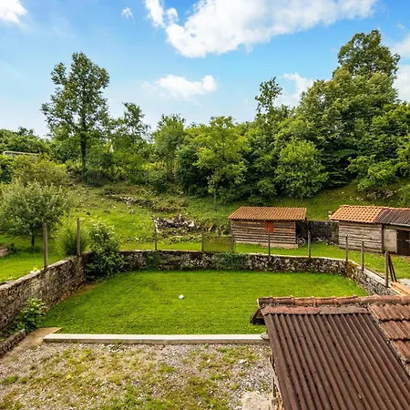 Appartamento Stunning In Bresca With Wifi *