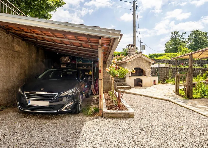 Stunning In Bresca With Wifi *